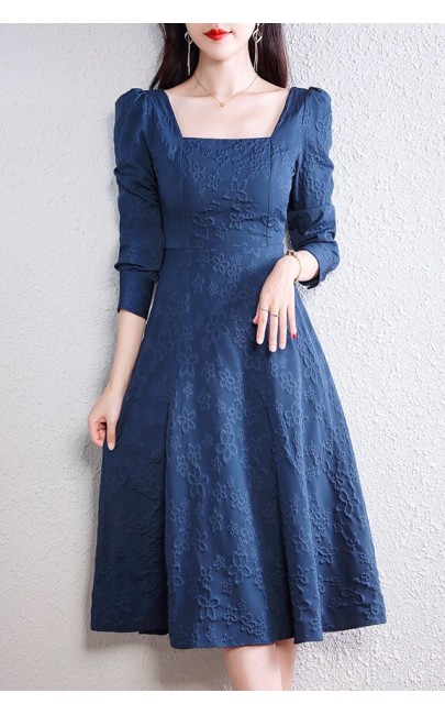4✮- Knee Dress (Small Cutting) - KUFRS41042 / KY9185 4✮- Knee Dress (Small Cutting) - KUFRS41042 / KY9185
