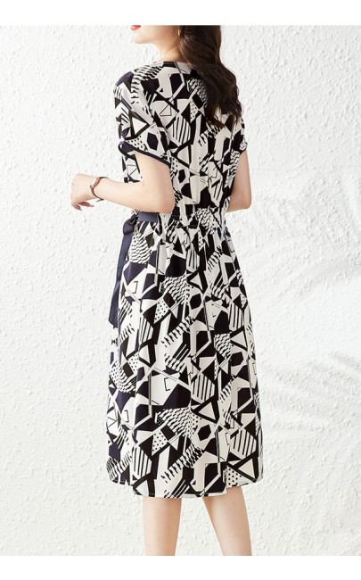 4✮- MVFRM6704 - Knee Dress (Small Cut) 4✮- MVFRM6704 - Knee Dress (Small Cut)
