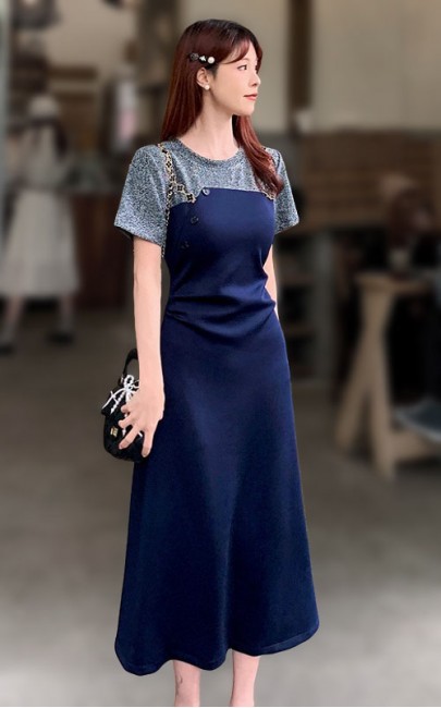 4✮- OGFMY3029 - Midi Dress