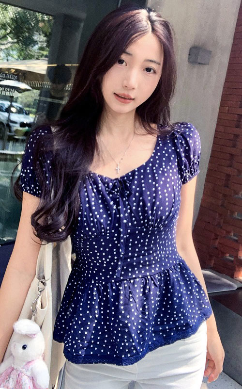 4✮- OKFMY8306 - Top 4✮- OKFMY8306 - Top