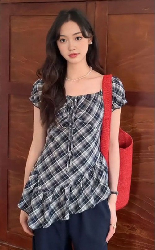 4✮- OKFMY8689 - Top (Small Cut) 4✮- OKFMY8689 - Top (Small Cut)