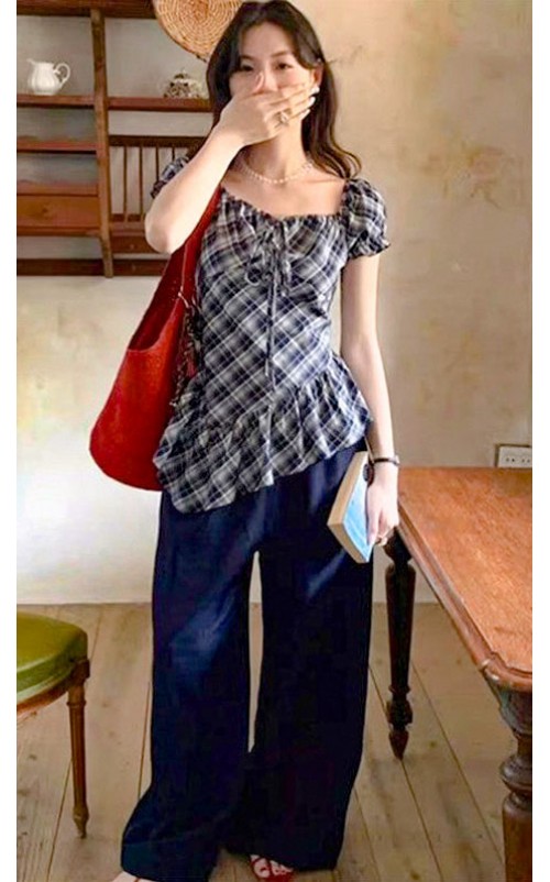 4✮- OKFMY8689 - Top (Small Cut) 4✮- OKFMY8689 - Top (Small Cut)