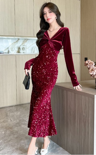 4✮- OVFMY15011 - Mermaid Midi Dress