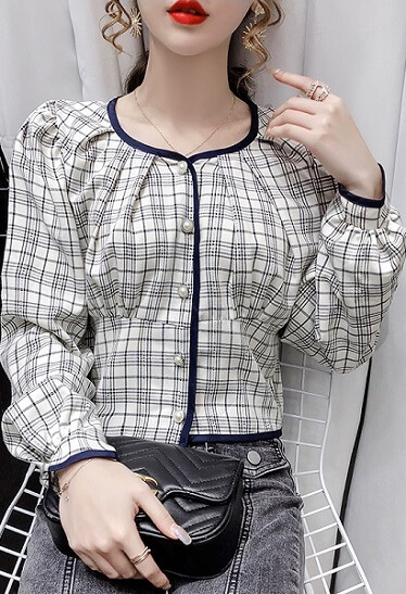 3✮- Top - IWFS37774